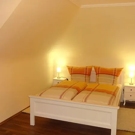 Holiday Apartment *